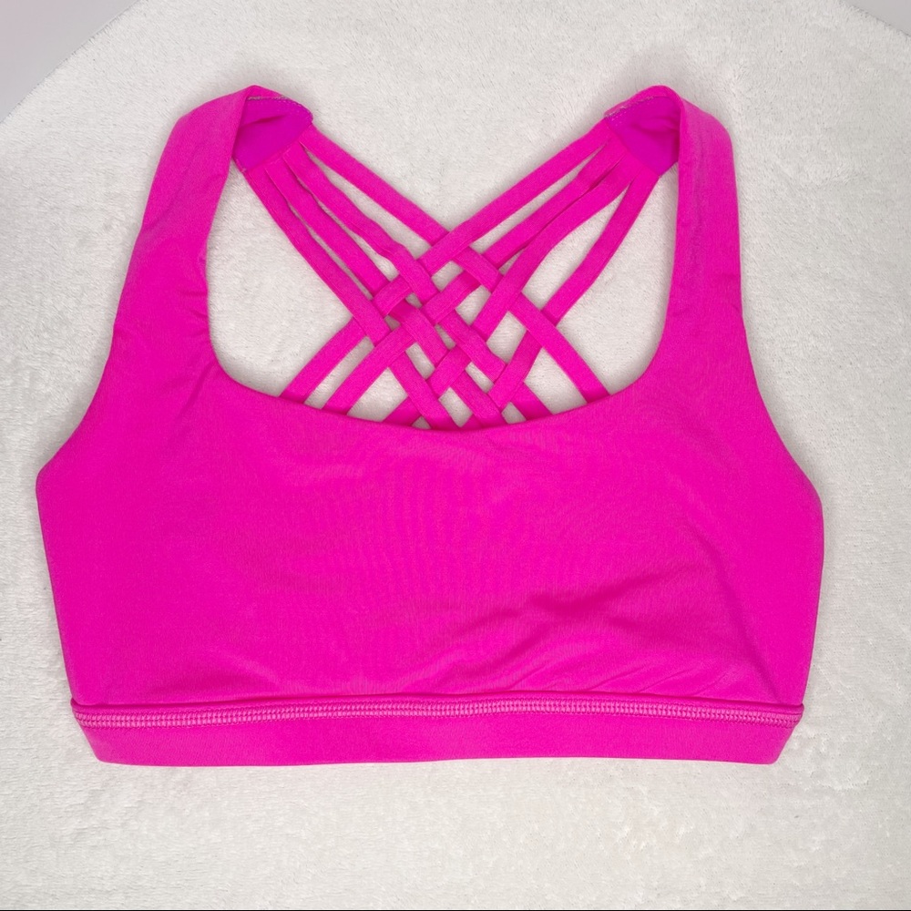 EUC Lululemon hot pink free to be sports bra